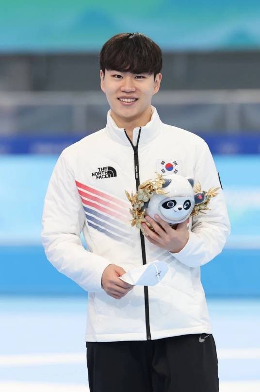 金敏锡(韩国速度滑冰运动员)