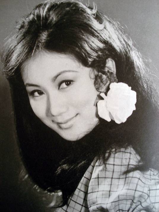 焦姣(中国香港女演员、配音演员)
