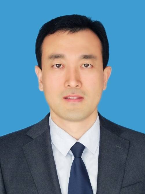 尚洪涛（山东省烟台市招远市政府党组成员，副市长，市公安局党委书记、局长）