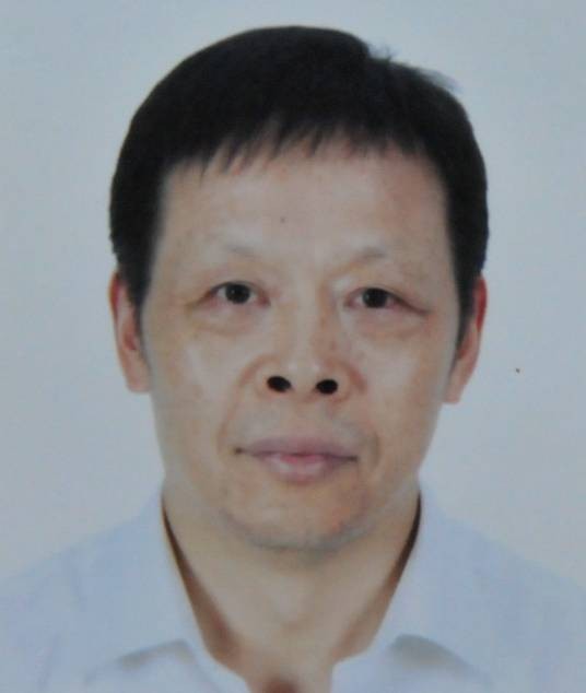 王立信（安徽省新闻出版局副巡视员）