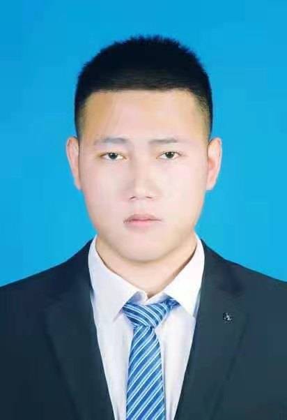 袁志成（新疆维吾尔自治区克孜勒苏柯尔克孜自治州乌恰县卫健委四级主任科员）