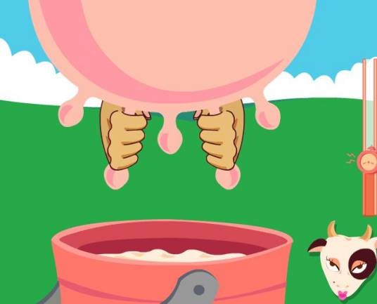 美眉牛挤奶