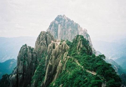 莲花峰(广东境内山峰)
