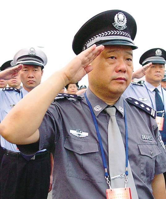 顾瑛（全国优秀人民警察）