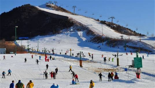 吉林莲花山滑雪场