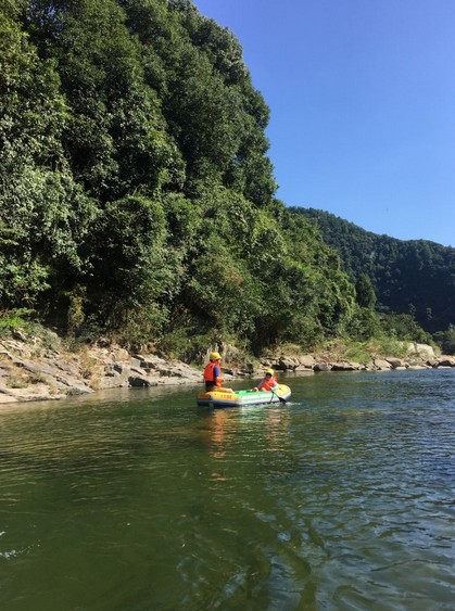 白云溪漂流