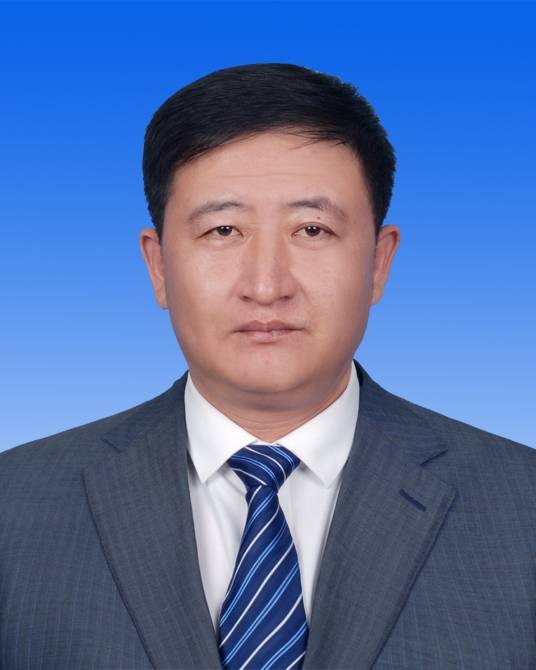 李海平（吉林省白城市政府原副秘书长）