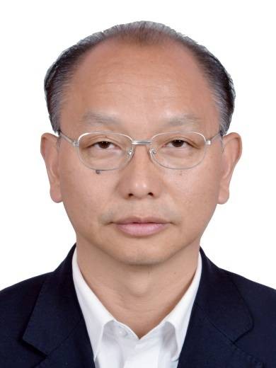 薛志华（江西省吉安市永丰县委副县级干部）