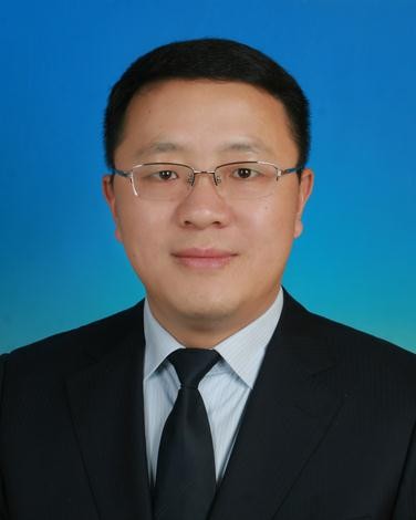余龙（北京市通州区通运街道党工委书记）