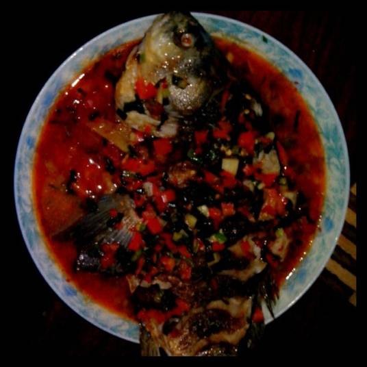 辣酱红烧鱼