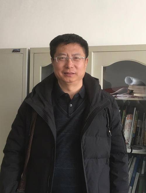 李春林(吉林农业大学副教授)