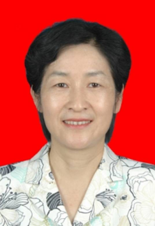 梁琼芳（肇庆医学高等专科学校校长）