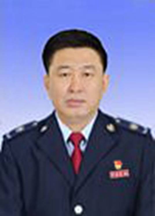 杜锋（国家税务总局济南市税务局局长）
