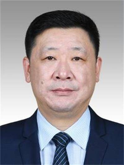 庄炜(上海市公安局党委委员、政治部主任)