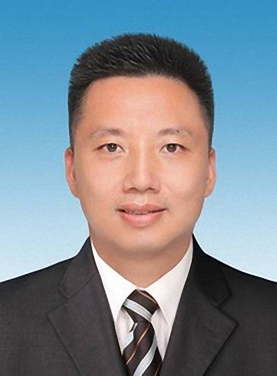 谢志峰（福建省南靖县人民政府党组成员、副县长）