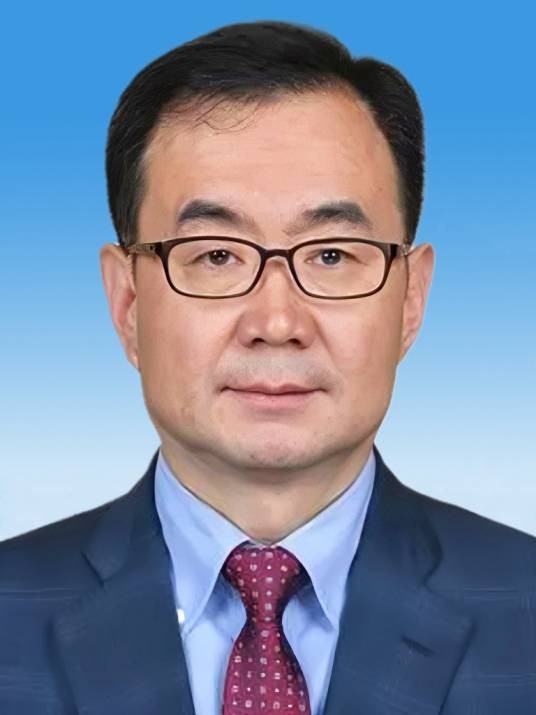 权衡（中共上海市委宣传部副部长）