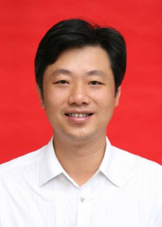 周斌(湖北省武汉市城市管理执法委员会副主任、党组成员)