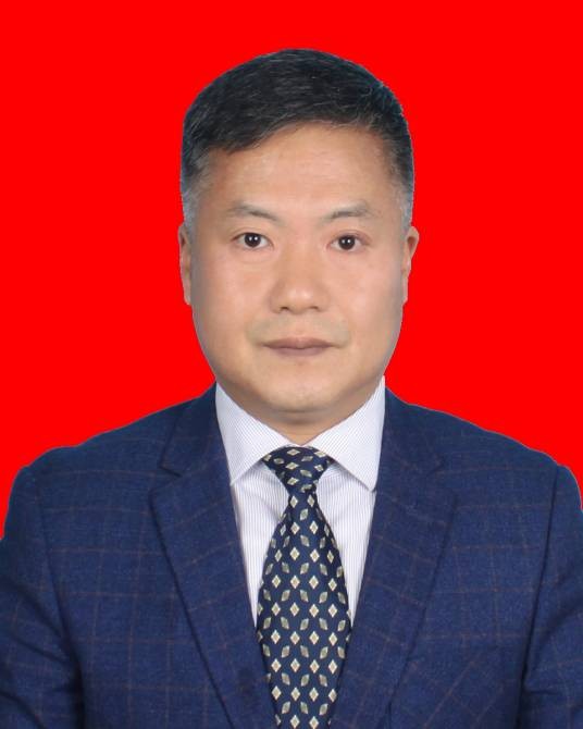 李峰（贵州省黔东南州镇远县委常委、副县长）