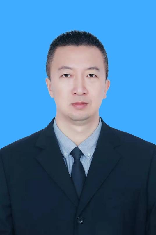 徐超（新疆维吾尔自治区吐鲁番市鄯善县政府党组成员、副县长）