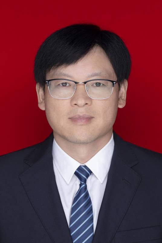曾扬（湖南省水利厅副厅长、党组成员）