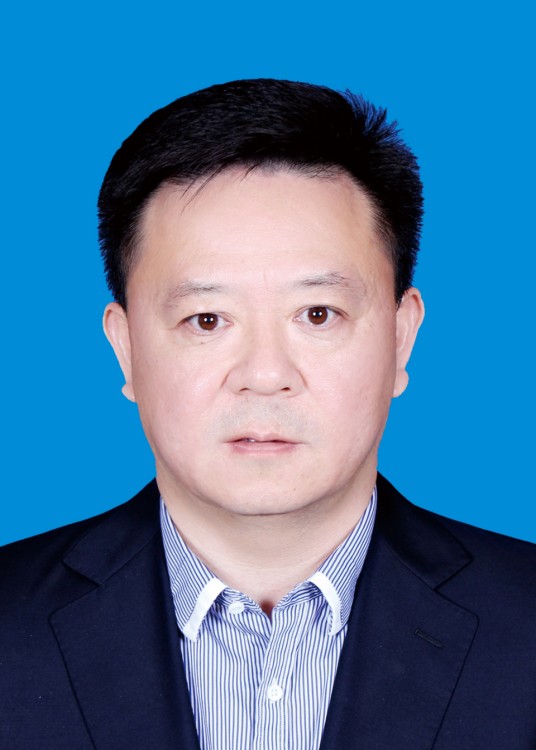 韩旭（连云港市金融控股集团有限公司党委书记、董事长）