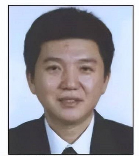黄定宇