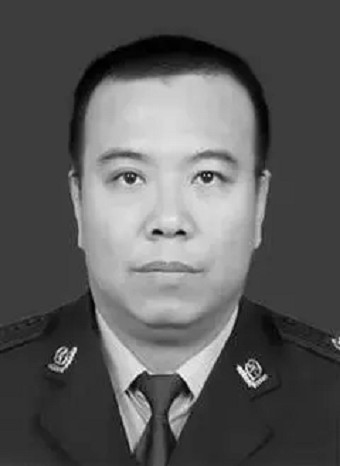 李卫东(山西省山阴县公安局安荣派出所原所长)