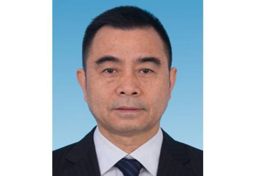 虞选凌