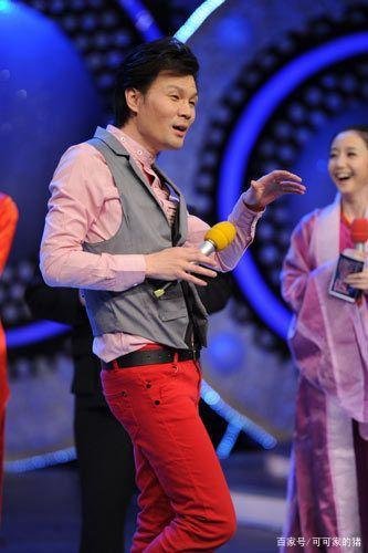 从人尽皆知道到销声匿迹,被封杀多年的主持人李彬到底得罪了谁?
