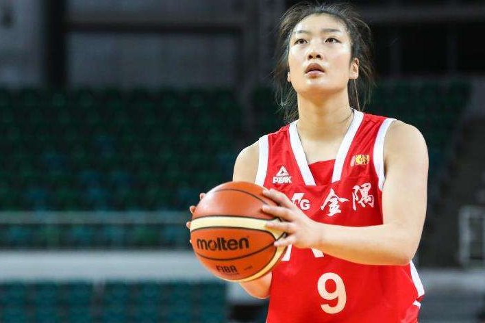 女篮9号李梦多高