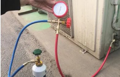 空调不制冷了，充一次氟利昂大概需要多少钱？