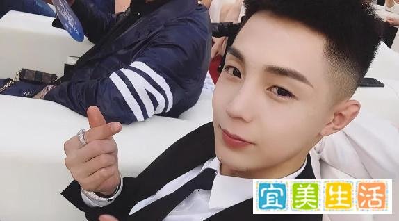 二驴表示占位辛巴怒怼D音，二驴调侃辛巴骂张一鸣都给骂老美去了