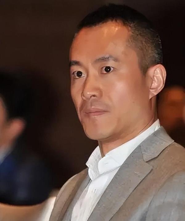 邱启明:从“央视名嘴”到阶下囚,出狱后如今过得怎样了?