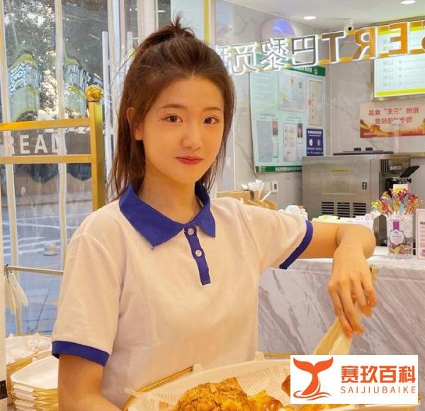 董明珠22岁的贴身女秘书要直播带货了,你怎么看?