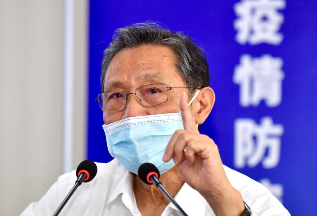 澳门科大学生追星钟南山现场是怎样的,你的偶像是怎样的呢?