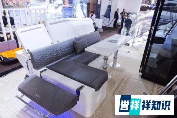 40尺级别的飞桥游艇,谁能媲美这艘卡帝尔Galeon 400 Fly