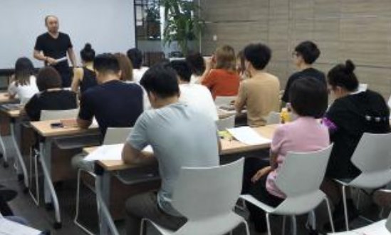 现在哪个机构的法考培训比较厉害?