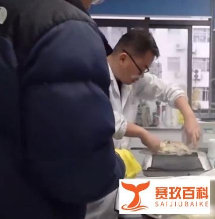中国科学家研究出无刺草鱼