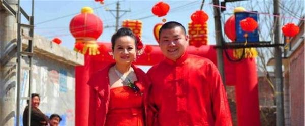 岳云鹏老婆没找到合影错过卡点庆生 到底什么情况？