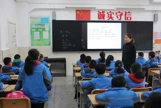 脑筋急转弯污一点的有答案