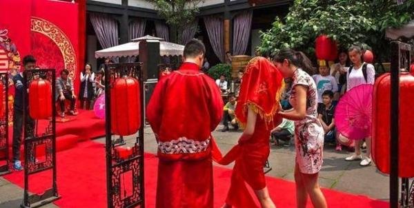 逝者禁止乘电梯究竟过分吗？我们参考法规条例看一下！