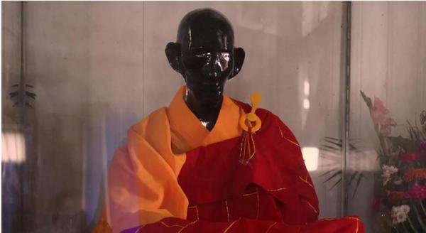 97岁弥光法师：中国21世纪两位成就金刚不坏之身高僧之一