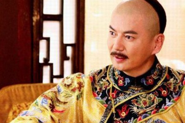四大名著原本有七部，被康熙禁了一部，康熙为什么要禁那一部呢？