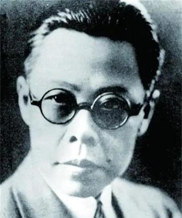 俞珊:吻戏走红的名门淑女,因一场交易嫁给木讷怪人,晚年被虐待