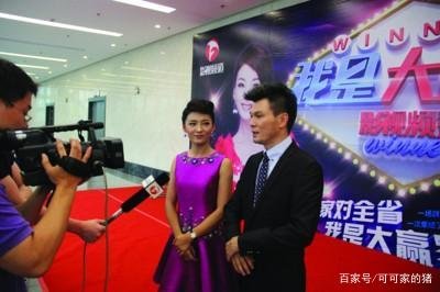 从人尽皆知道到销声匿迹,被封杀多年的主持人李彬到底得罪了谁?