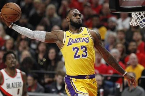 詹姆斯不乐意,火箭老板直言反对,NBA空场比赛能顺利进行吗?