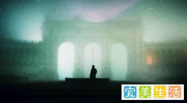 程青松宣布脱单:与19岁男友公开恋情,真爱勇气可嘉?