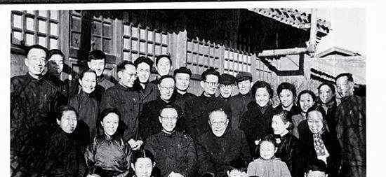 溥杰的后代还在吗 解放后清朝皇族都去哪了
