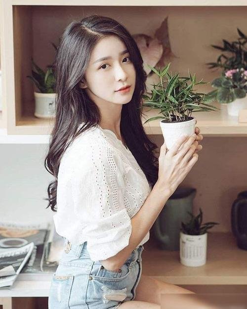 蔡卓宜称自己离得很干净，这段婚姻对她的影响大吗？