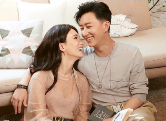 卢靖姗的男友是谁？